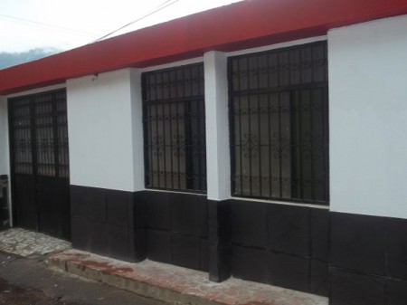 EXCELENTE CASA UBICADA EN LA CARRERA 1 Nº 7 - 19 BARRIO brigthon VALOR $ 55´000.000